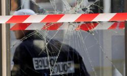 Fransa'da 19 yaşındaki gencin polis kurşunuyla öldüğü Manche vilayetinde şiddet olayları yaşandı