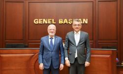 Erhürman, AK Parti Genel Başkan Vekili Elitaş ile görüştü