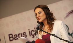 Doğuş Derya: “Barış biz talep etmezsek verilmez”