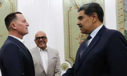 Trump'ın temsilcisi Venezuela'da Maduro'yla görüştü, 6 ABD'li serbest bırakıldı