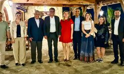 Erhürman, Türkiye’den gazetecilerle bir araya geldi