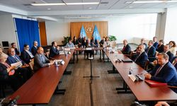 New York Zirvesi'nde 5+1'in ana oturumuna geçildi
