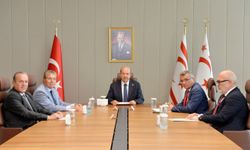 Tatar, New York toplantısı öncesinde siyasi partilerle bir araya geldi