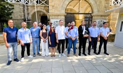 DEV-İŞ, yabancı işçilerin maaş kesintisine izin veren yasa değişikliğini yargıya taşıdı