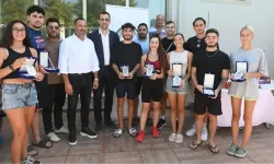 Spor Yazarları Derneği yüzme kursları tamamlandı