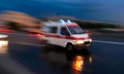 8 yaşındaki çocuğa yaya geçidinde araç çarptı: Babadan sürücülere ''dikkatli olun'' çağrısı