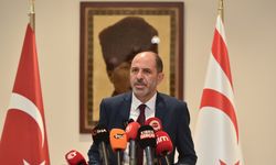 Kudret Özersay: “Bazı siyasilerin başı yanacak”