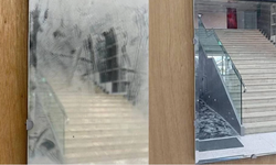 Tayvan’da temizlik görevlisi sanat eserini “kirli ayna” sanıp sildi