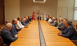 Cumhurbaşkanı Tufan Erhürman, Şehit Aileleri ve Malul Gaziler Derneği üyelerini kabul etti