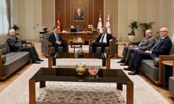 Cumhurbaşkanı Erhürman, Kamu Hizmeti Komisyonunu kabul etti