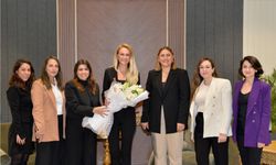 Nilden Bektaş Erhürman, KTTO Kadın Girişimciler Konseyi başkanı ve yönetim kurulu ile görüştü