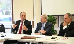 LTB Başkanı Mehmet Harmancı, Johannes Hahn ile ara bölgede bir araya geldi