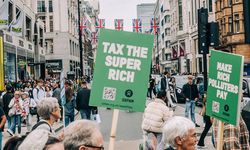 Oxfam: “En zengin 12 kişinin 4 milyarı aşkın insandan daha fazla parası bulunuyor”