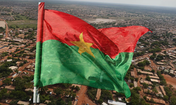 Burkina Faso’da tüm siyasi partiler feshedildi
