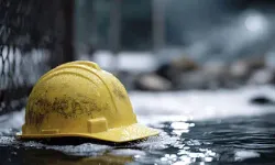 Mutluyaka’da iş kazası: İşçi 3.45 metreden düştü yaralandı