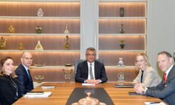 Cumhurbaşkanı Erhürman, ABD’nin Lefkoşa Büyükelçisi Davis’i kabul etti