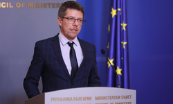 Bulgaristan Başbakan Yardımcısı Tsitselkov, göreve başladıktan 24 saat sonra istifa etti