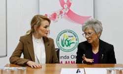 Nilden Bektaş Erhürman, Kanser Hastalarına Yardım Derneği başkanı ve yönetim kurulu üyeleriyle görüştü