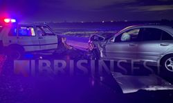 Paşaköy-Vadili anayolunda trafik kazası.. 2'si çocuk 5 yaralı