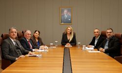 Nilden Bektaş Erhürman, fidan dikimi ve ağaçlandırma çalışmaları ile ilgili eğitim daire müdürleriyle görüştü