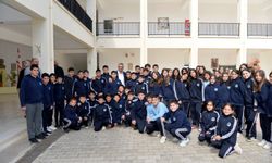 Cumhurbaşkanı Tufan Erhürman, Dipkarpaz Rum Ortaokulu ve Dipkarpaz Recep Tayyip Erdoğan Ortaokulu’nu ziyaret etti