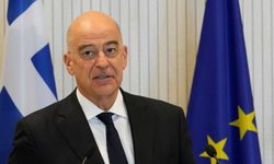 Yunanistan Savunma Bakanı Dendias, Yunanistan Genel Kurmay başkanıyla bugün Kıbrıs'ın güneyine gidiyor