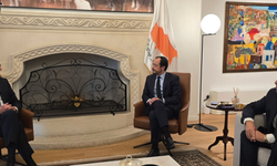 Dendias Hristodulidis ile görüştü