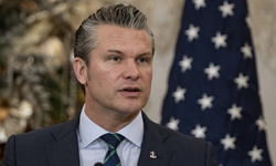 ABD Savunma Bakanı Hegseth: "(İran'a) Daha büyük saldırı dalgaları geliyor, hızlanıyoruz, yavaşlamıyoruz"