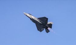 İsrail ordusu, İran'a ait iki savaş uçağını imha ettiğini duyurdu