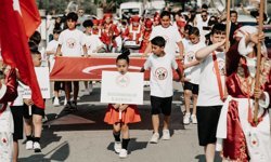 Değirmenlik Sadık Cemil Stadyumu’nda üç okulun katılımıyla tören düzenlendi