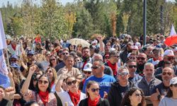 Sendikalar Meclis önünde genel grev ve eylemlerine bugün de devam edecek