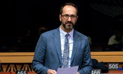 Candan'dan AKPA'da uluslararası hukuka saygı, barış ve istikrar vurgusu!