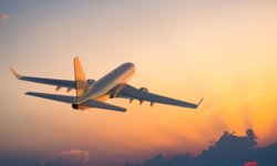 İran'dan bazı ülkelere uçak seferleri yeniden başladı