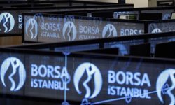Borsa günü rekor seviyeden tamamladı