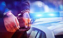 Yurt dışından ithal ettiği 211 telefonu gümrüğe beyan etmeyen şahıs tutuklandı