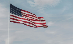 Anket: ABD'lilerin yüzde 53'ü dış politikada diğer ülkelerin çıkarının göz ardı edildiğini düşünüyor