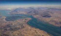 İran duyurdu: Hürmüz Boğazı ticari gemilere açıldı!