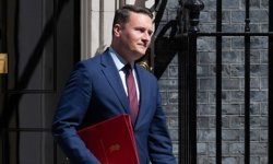 İngiltere Sağlık Bakanı Streeting istifa etti