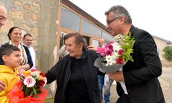 Cumhurbaşkanı Erhürman Karapaşa Köyü'nü ziyaret etti