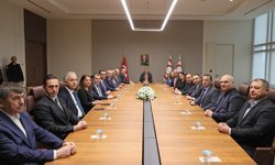 Cumhurbaşkanı Erhürman, RTÜK başkanı ve beraberindeki heyeti kabul etti