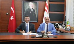 Değirmenlik Akıncılar Belediyesi ile Kuzey Kıbrıs Turkcell arasında dijital dönüşüm protokolü imzalandı