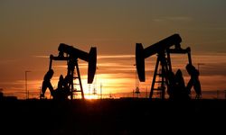 Brent petrolün varil fiyatı 76,68 dolar