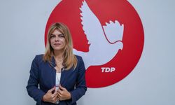 Ayşe Öztabay: Asgari ücret insanca yaşamı karşılamıyor