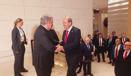 Genişletilmiş gayriresmi Kıbrıs toplantısı başladı