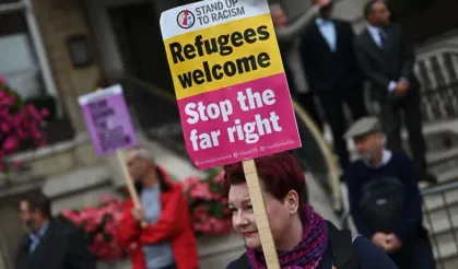 Trump’a Londra’da dev protesto