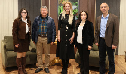 Nilden Bektaş Erhürman, Çevre Toksikoloji Grubu ile bir araya geldi