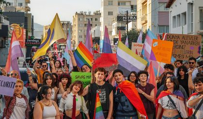 "Yurtta Aşk, Dünyada Aşk!" yürüyüşü gerçekleşti