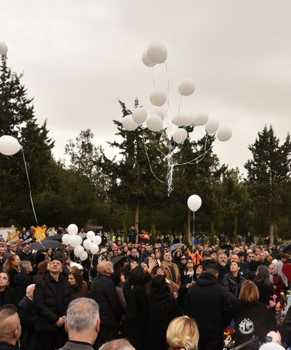 Büyük acının üçüncü yılı…  "Şampiyon Melekler" beyaz balonlarla anıldı