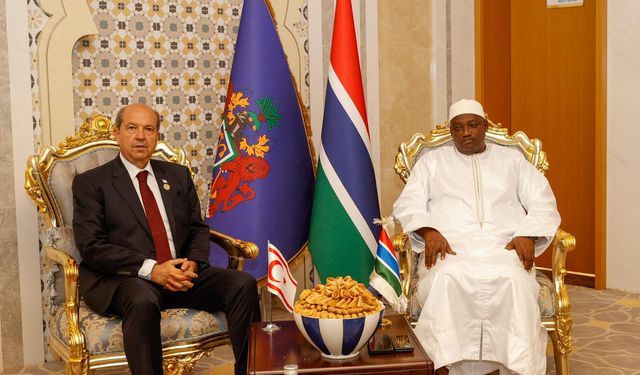 Ersin Tatar, Gambiya Cumhurbaşkanı ile görüştü
