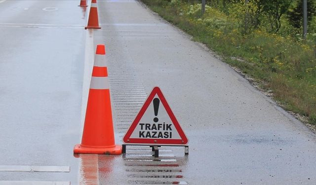 Alkollü iki sürücünün karıştığı iki ayrı trafik kazası...yaralı yok